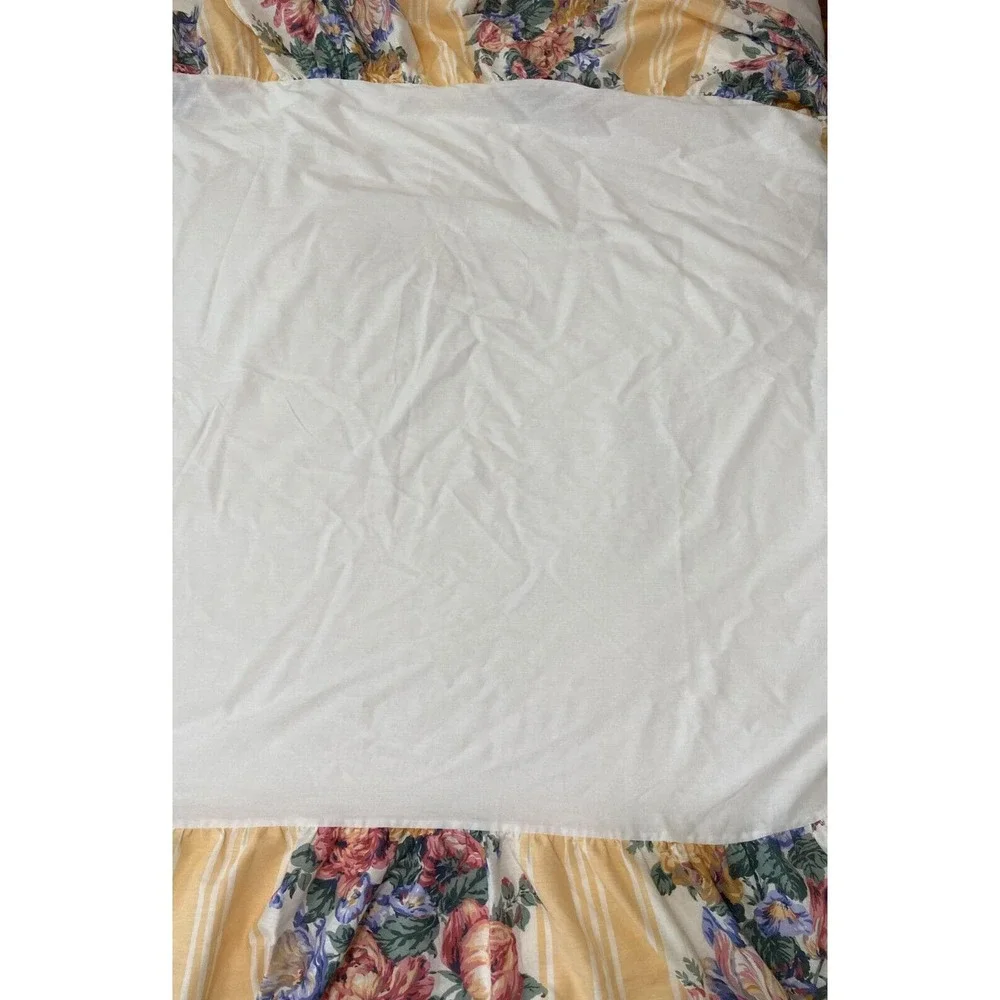 Vtg Twin Bedskirt‎ Floral Shabby Cottage Farmhouse Yellow Stripes Roses Peony